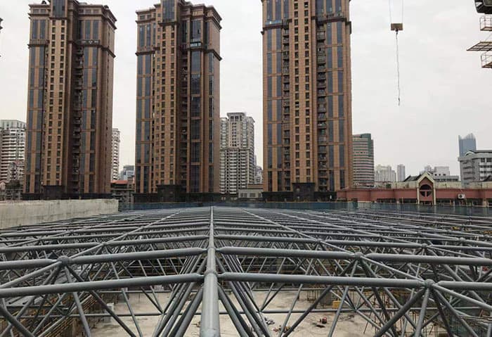 甘南螺栓球网架结构